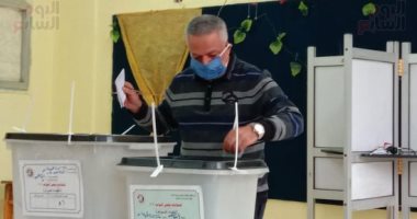 محمود أبو النصر وزير التعليم الأسبق يدلى بصوته فى انتخابات مجلس النواب