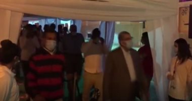 توافد المواطنين بكثافة على لجان القاهرة الجديدة والسيدة زينب والمعادى.. فيديو