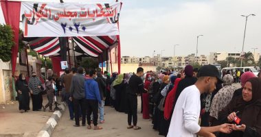 محافظ القاهرة يتفقد لجان انتخابات مجلس النواب بحى الأسمرات.. فيديو