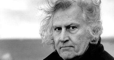وفاة المخرج الأرجنتينى فيرناندو سولاناس عن 84 عاما بعد إصابته بكورونا