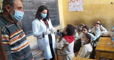 صحة المنيا: تطعيم 141 ألف تلميذ ضد الطفيليات المعوية بالمرحلة الابتدائية