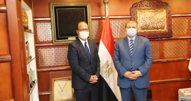 وزير القوى العاملة: الدولة حريصة على الارتقاء بمناخ العمل فى مصر
