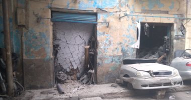 انهيار سقف عقار قديم بمنطقة اللبان فى الإسكندرية دون إصابات.. صور