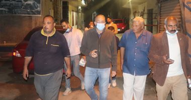 النائب حسام المندوه الحسيني يواجه مسئولي شركات النظافة بشكاوي أهالي بولاق الدكرور