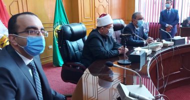 وزير الأوقاف من الإسماعيلية: الجماعة الإرهابية تعمل على الهدم وليس البناء