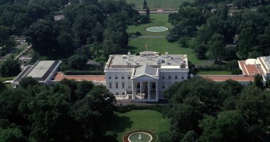 واشنطن بوست: كبير موظفى البيت الأبيض يبلغ فريقه بانطلاق عملية انتقال السلطة