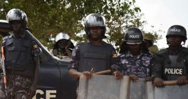 مقتل 16 أثناء تصدي قوات الأمن في أوغندا لاحتجاجات على اعتقال مرشح للرئاسة