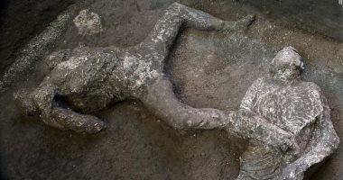 العثور على جثة رجلين خلال التنقيب فى مدينة بومبى الرومانية القديمة