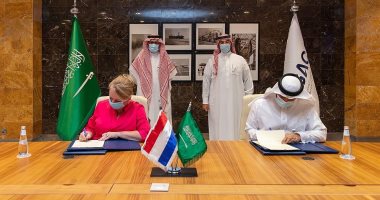 السعودية وهولندا توقعان مذكرة تفاهم فى مجال النقل الجوى