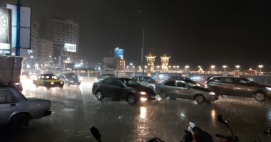 هطول أمطار غزيرة في محافظة الإسكندرية.. صور