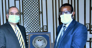 وزير الطيران يبحث مع وزير النقل السودان التعاون المشترك بمجال النقل الجوى