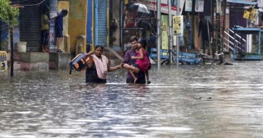 الأرصاد الهندية تحذر الصيادين من إعصار نيفار وتطالبهم بعدم الخروج نهارا.. صور