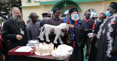 المسئولون فى كينيا يقدمون لبطريرك الروم الأرثوذكس أراضى لبناء مدارس أرثوذكسية