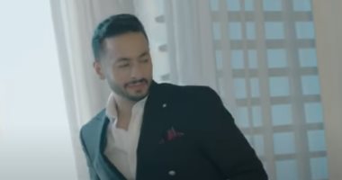 حمادة هلال يطرح كليب أغنيته الجديدة "أية من الجمال".. فيديو