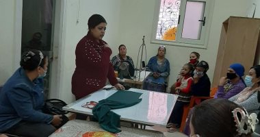 مؤسسة الرعاية بالكنيسة الأسقفية تنظم دورات لتعلم الخياطة فى الإسكندرية