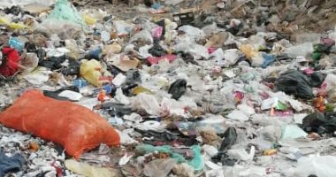 محافظ القليوبية يستجيب لشكوى بسبب مقلب كبير للقمامة فى شارع بشبرا الخيمة