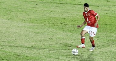 طاهر محمد طاهر يحتفل بأول مباراة مع القلعة الحمراء: مبروك لجمهور الأهلى 