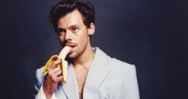 السعودية نيوز | 
                                            هاري ستايلز يُفضل "الموز والرمان" في أحدث جلسة تصويرية
                                        