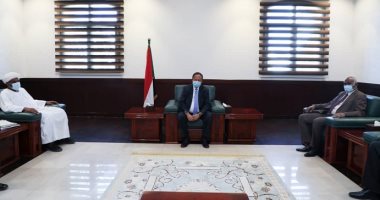 رئيس وزراء السودان يؤكد دعم الحكومة للجنة تفكيك النظام السابق