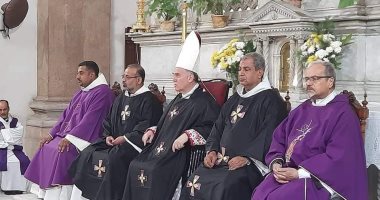 سفير الفاتيكان يترأس قداسا للرهبان الفرنسيسكان.. صور