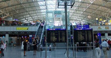 مطار فرانكفورت ينصح بعدم استعمال حقائب سوداء خلال السفر