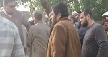 فيديو.. أسرة أول ضحية لسفاح الجيزة تتسلم الرفاة.. وجنازة بعد 5 سنوات من مقتله