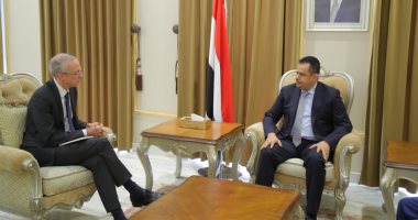 رئيس وزراء اليمن لمسئول بريطانى: المواطنون مهددون بمضاعفة الكارثة الإنسانية