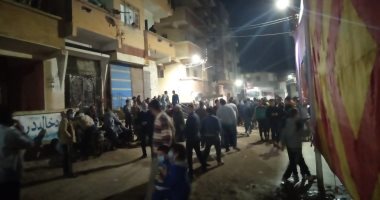 صور.. زحام داخل وخارج اللجان جولة الإعادة لانتخابات النواب ليلا في كفر الشيخ