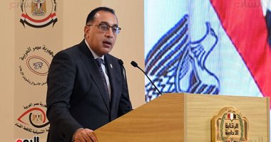 رئيس الوزراء يتابع جهود تطوير القاهرة التاريخية   