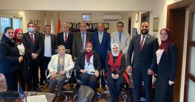 نقيب المهن الرياضية يتفقد المنظمة المصرية لمكافحة المنشطات