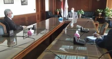 وزير الرى يبحث التعاون مع جامعة عين شمس لمواجهة التحديات المائية