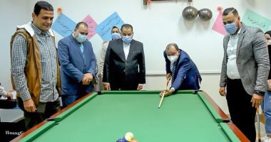 رئيس جامعة بنى سويف يفتتح صالة الألعاب الفردية بملحق كلية الآداب.. صور