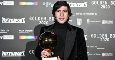 تونالي نجم ميلان يحصد جائزة الفتى الذهبي بإيطاليا 2020