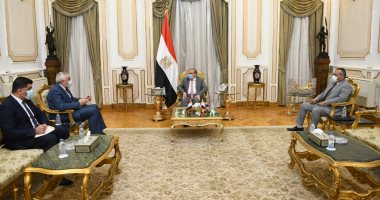 وزير الإنتاج الحربى يلتقي السفير العراقى لمتابعة تنفيذ المشروعات المشتركة