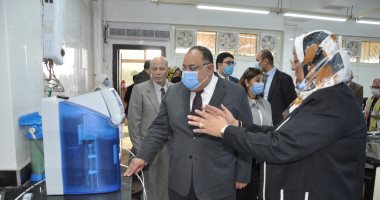 رئيس جامعة حلوان يفتتح عددا من المشروعات بكليتى الصيدلة والتمريض