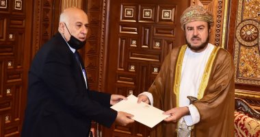 سلطان عمان يتلقى رسالة خطية من الرئيس الفلسطينى