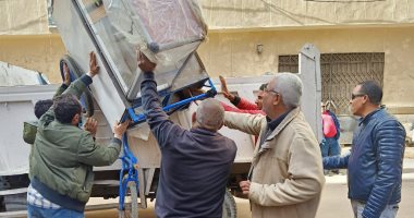حملات مكبرة لإزالة الإشغالات على مستوى أحياء الإسكندرية.. صور