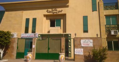 المركز التكنولوجى بمدينة القرنة يستكمل ملفات التصالح ويحرر 47 عقد أراضى زراعية