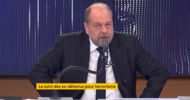 وزير العدل الفرنسى يشدد على ارتداء الإرهابيين أساور إلكترونية بعد الإفراج عنهم