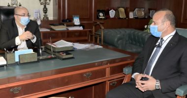 محافظ بنى سويف يستقبل السكرتير العام الجديد لمباشرة عمله ومهامه