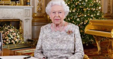 الجارديان: الملكة إليزابيث تعود لمهامها الملكية بعد 4 أيام من وفاة زوجها