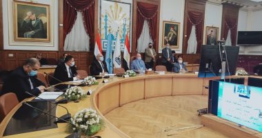 محافظ القاهرة يوجه بتنفيذ قرارات الإزالة للعقارات الآيلة للسقوط