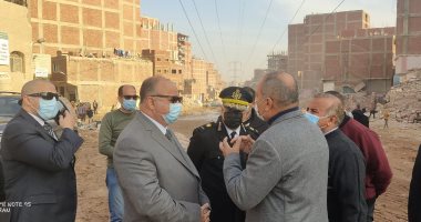 محافظ القاهرة يتفقد أعمال نقل 993 أسرة من عزبة الهجانة لمشروع أهالينا