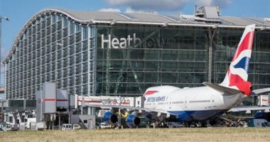 مطار هيثرو يكشف تراجع 600 ألف مسافر عن رحلاتهم بسبب أوميكرون خلال شهر