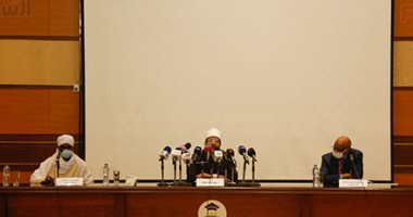 سفير السودان بالقاهرة يشيد بجهود الأوقاف لتعميق العلاقات بين القاهرة والخرطوم