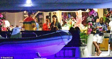 ريهانا وصديقها A$AP Rocky يقضيان عطلة عيد الميلاد وسط البحر فى باربادوس.. صور