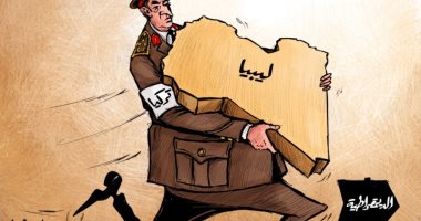الاحتلال التركى يتدخل فى شئون ليبيا تحت مزاعم الديمقراطية بكاريكاتير إماراتى