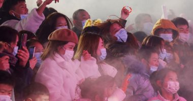 الضباب الدخاني يثير جوا من الكآبة في بكين خلال عطلة رأس السنة القمرية
