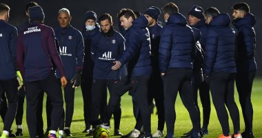 باريس سان جيرمان يعلن إصابة أحد لاعبيه بكورونا دون الكشف عن هويته