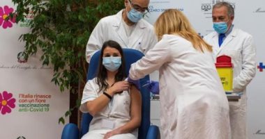 إيطاليا تسجل 7925 إصابة و329 حالة وفاة بفيروس كورونا 